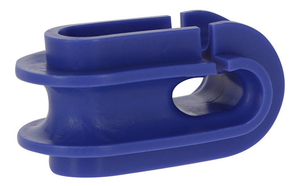 Strain insulator for electric rope