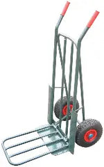 GREEN SACK TRUCK C/W SOLID WHEELS